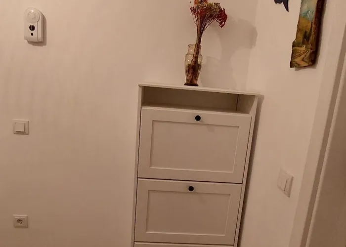 Cozy With Balcony 布加勒斯特