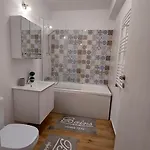Apartament Cozy With Balcony *