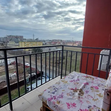 Cozy With Balcony